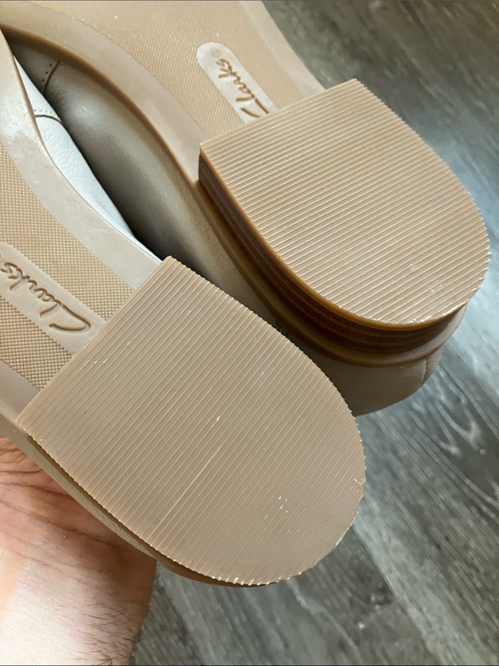 Clarks Women's Sarafyna Iris Loafers - Picture 12 of 17